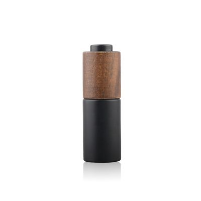 Tampão de bambu de madeira desenvolvido novo em volta de Violet Glass Bottle escura com bomba da loção