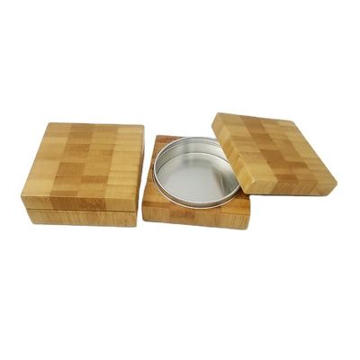 O cosmético vazio range os recipientes de alumínio com pó de bambu da tampa/sombra para os olhos
